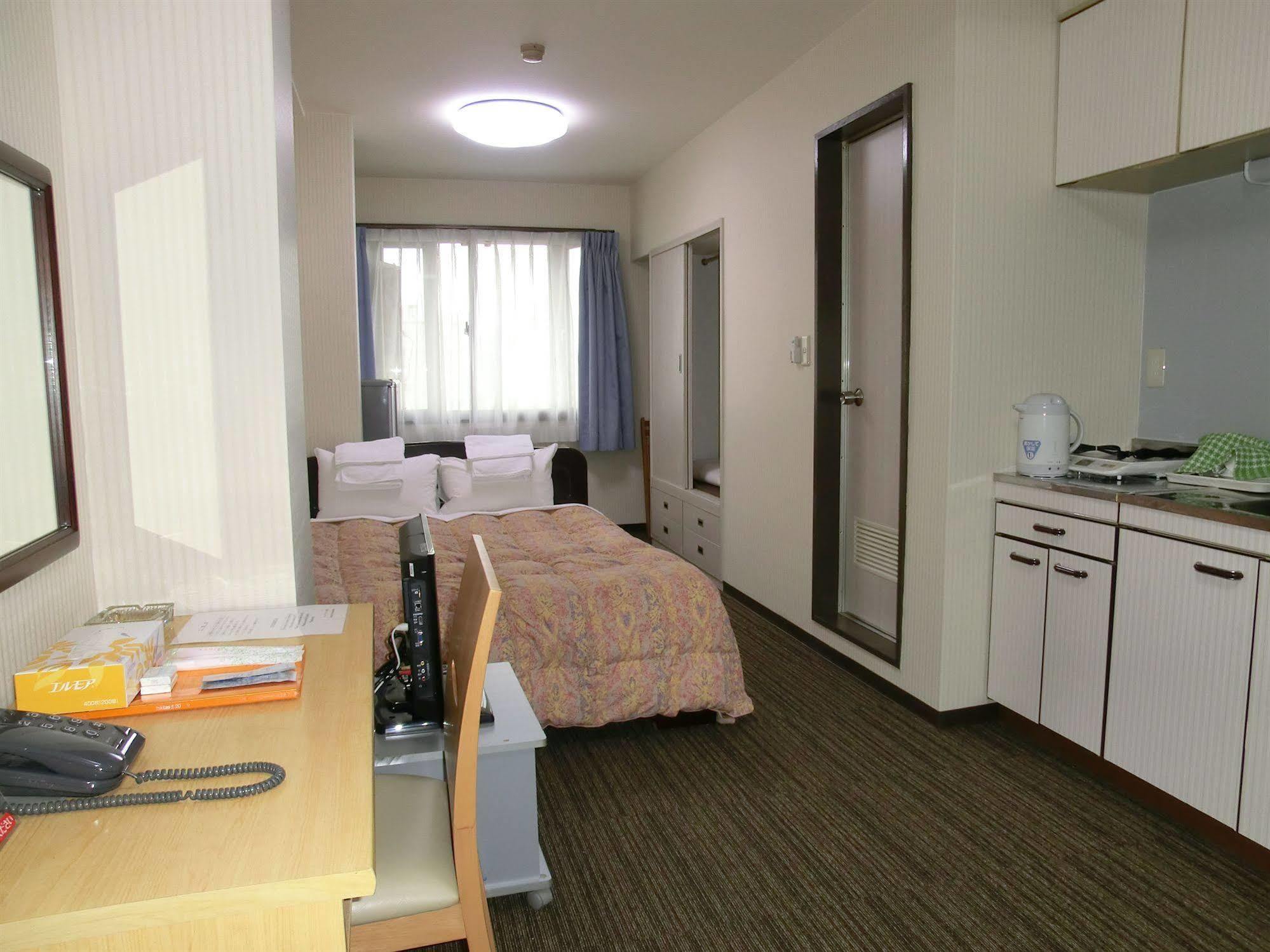 Weekly Uehonmachi Hotell Ōsaka Eksteriør bilde